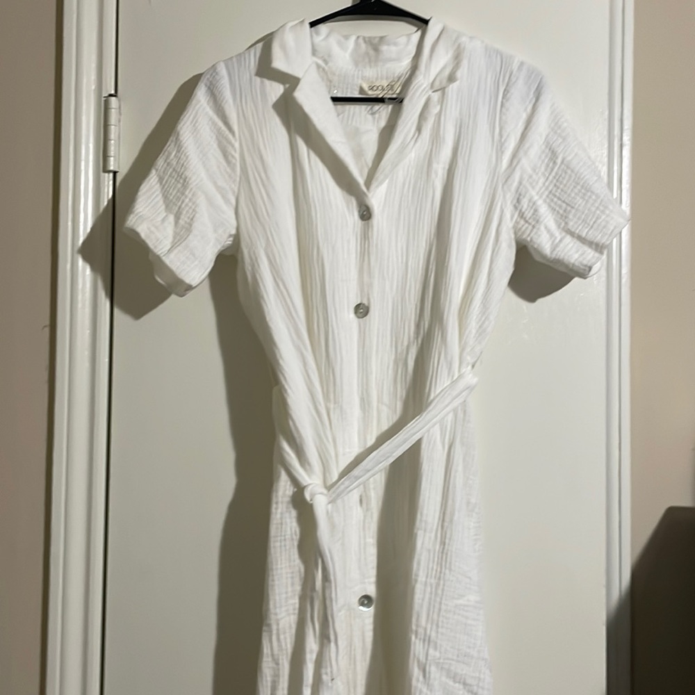 Long white dress